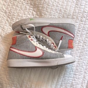 mens size 10 colorful nike blazers